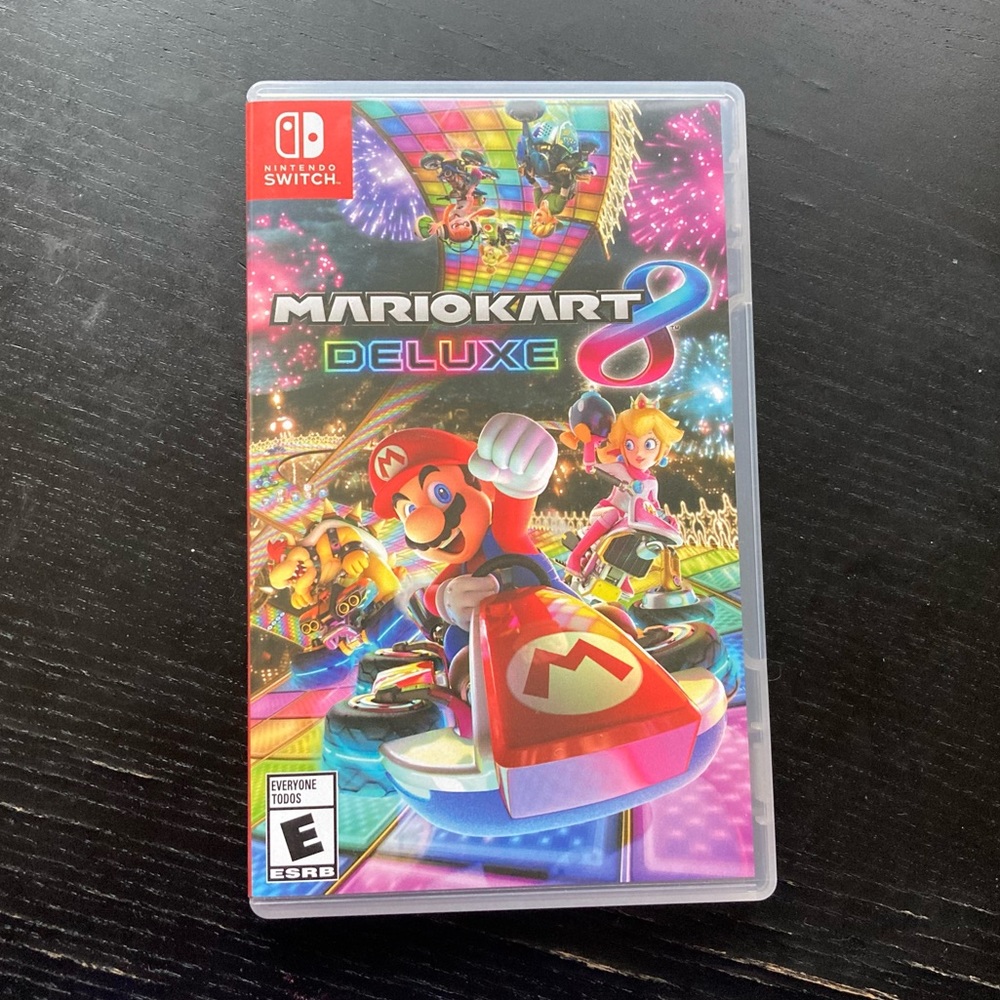 NWOT Nintendo Switch Mario Kart 8 Deluxe